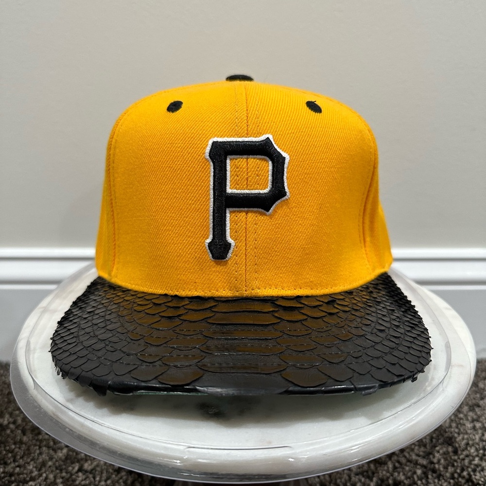 Just Don RSVP MLB Pittsburgh Pirates Yellow Python Hat